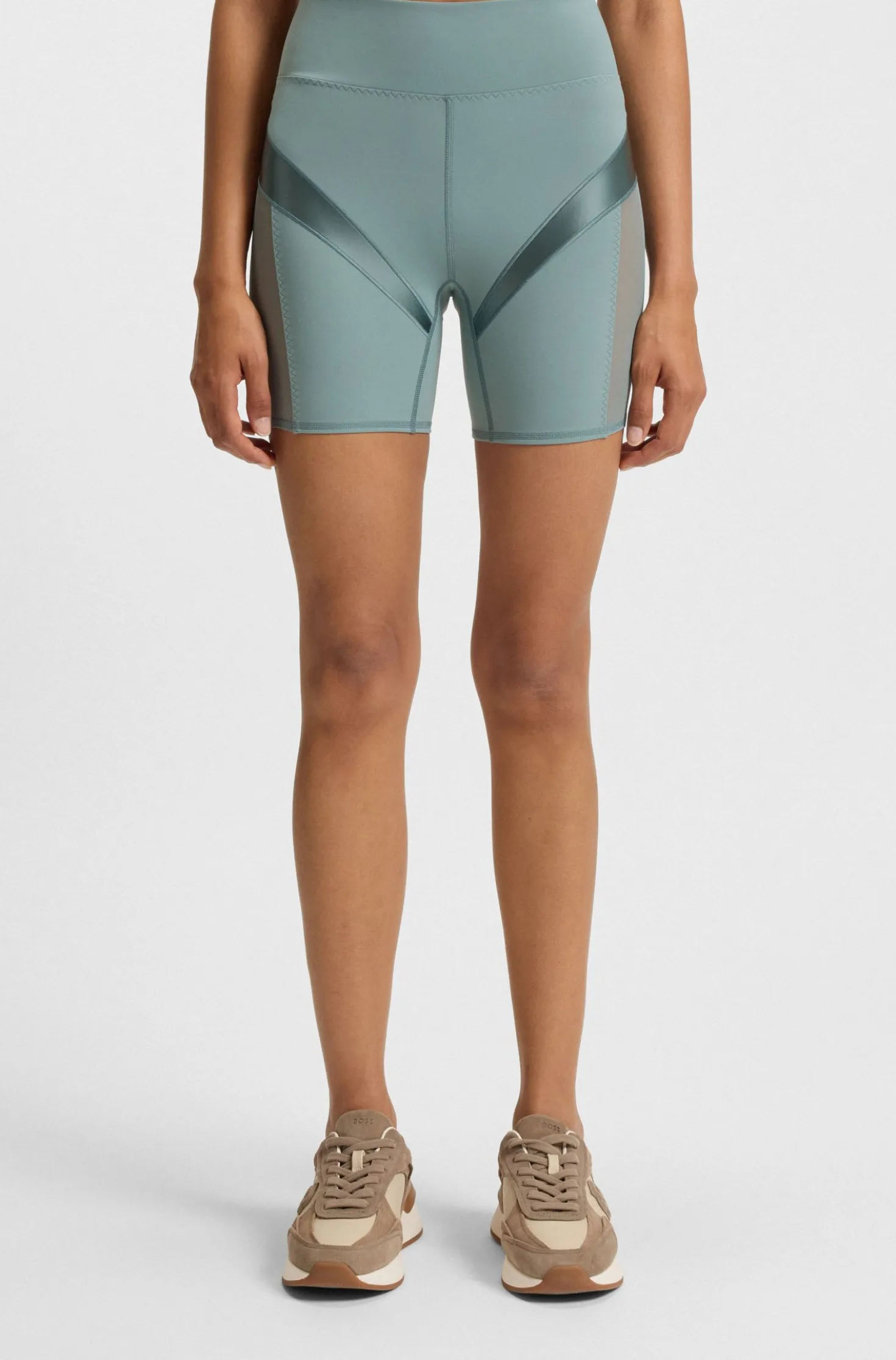 Active high-waisted cycling shorts with mesh inserts