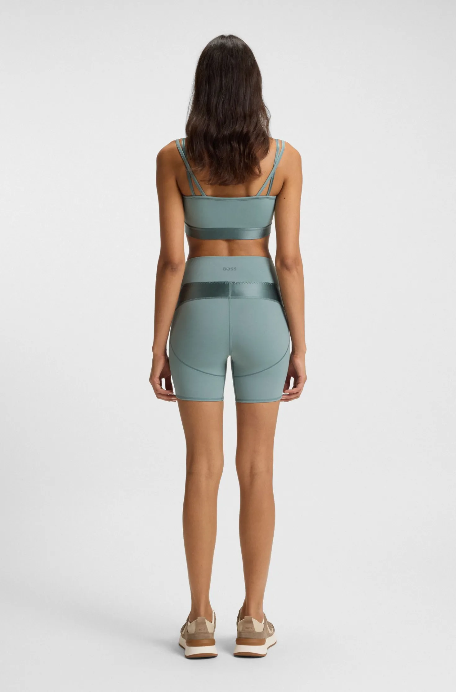Active high-waisted cycling shorts with mesh inserts