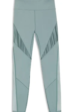Active leggings with mesh inserts