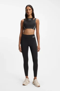 Active performance-stretch leggings with moisture management