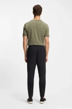 Active Quick-dry trousers with reflective branding