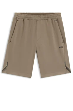 Active shorts in quick-dry fabric with reflective logo