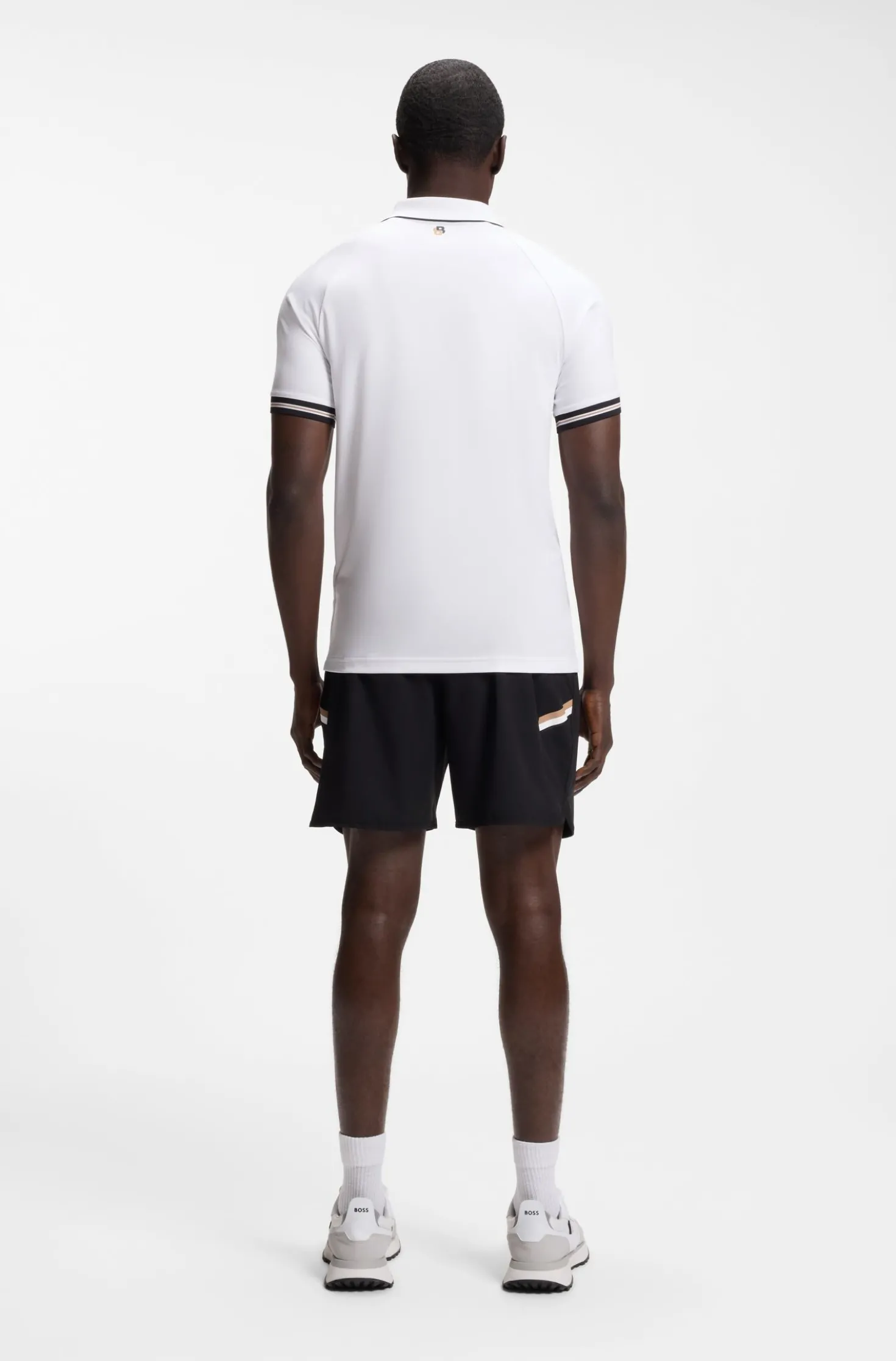 Active slim-fit polo shirt with moisture management