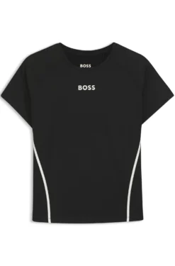 Active slim-fit T-shirt with moisture management