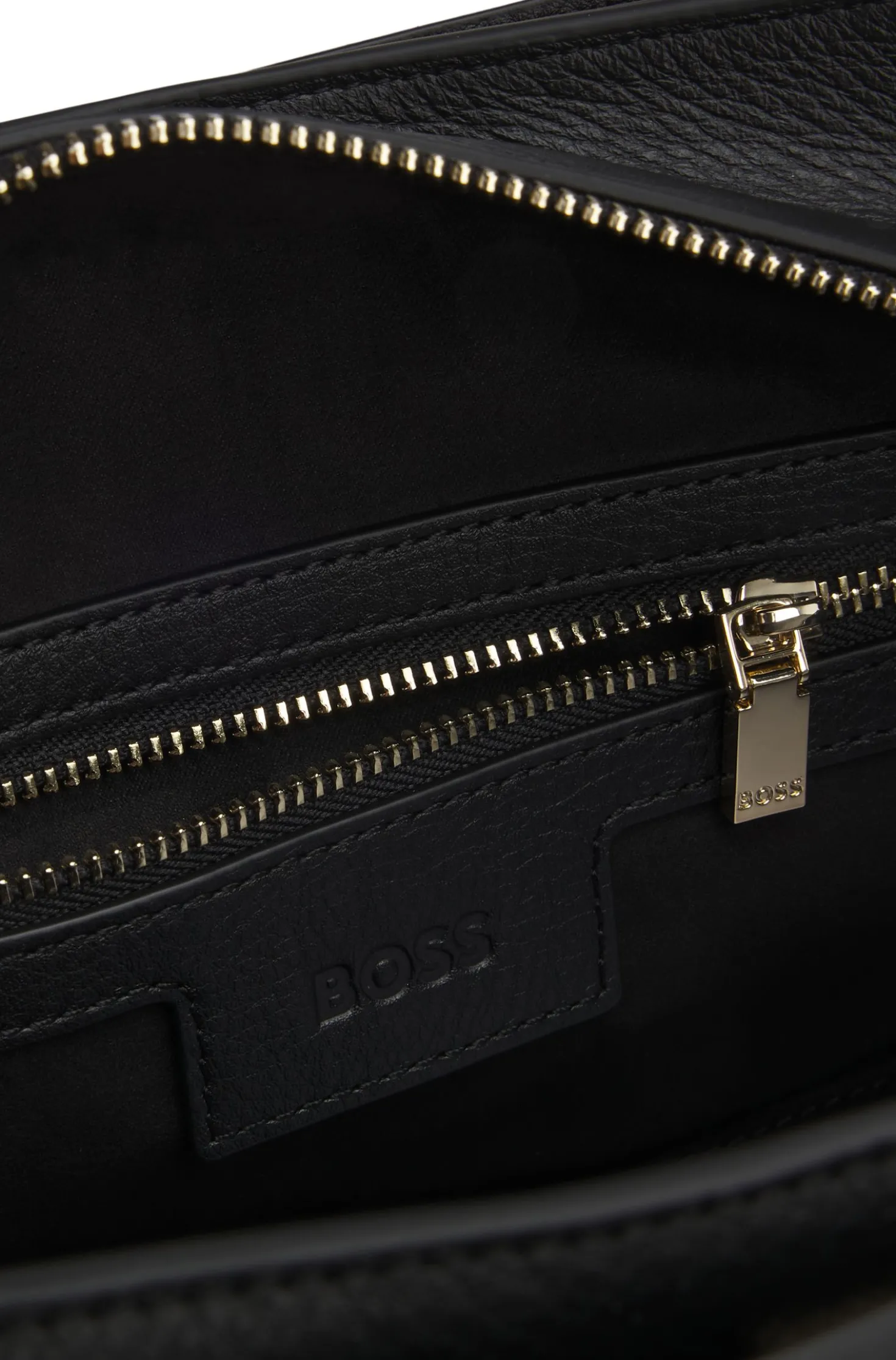 Ariell bowling bag in leather with Double B monogram