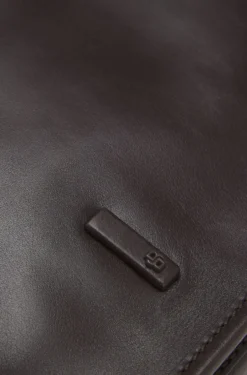 Ariell shoulder bag in leather with adjustable strap