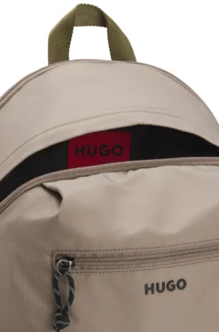 Backpack with contrast logo