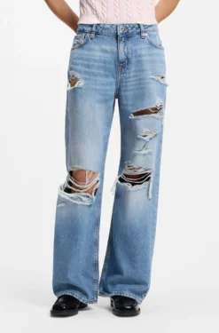 Baggy-fit jeans in blue distressed denim