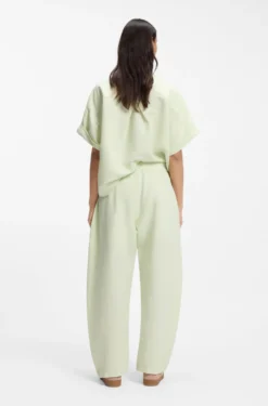 Balloon-leg trousers with elasticated waist