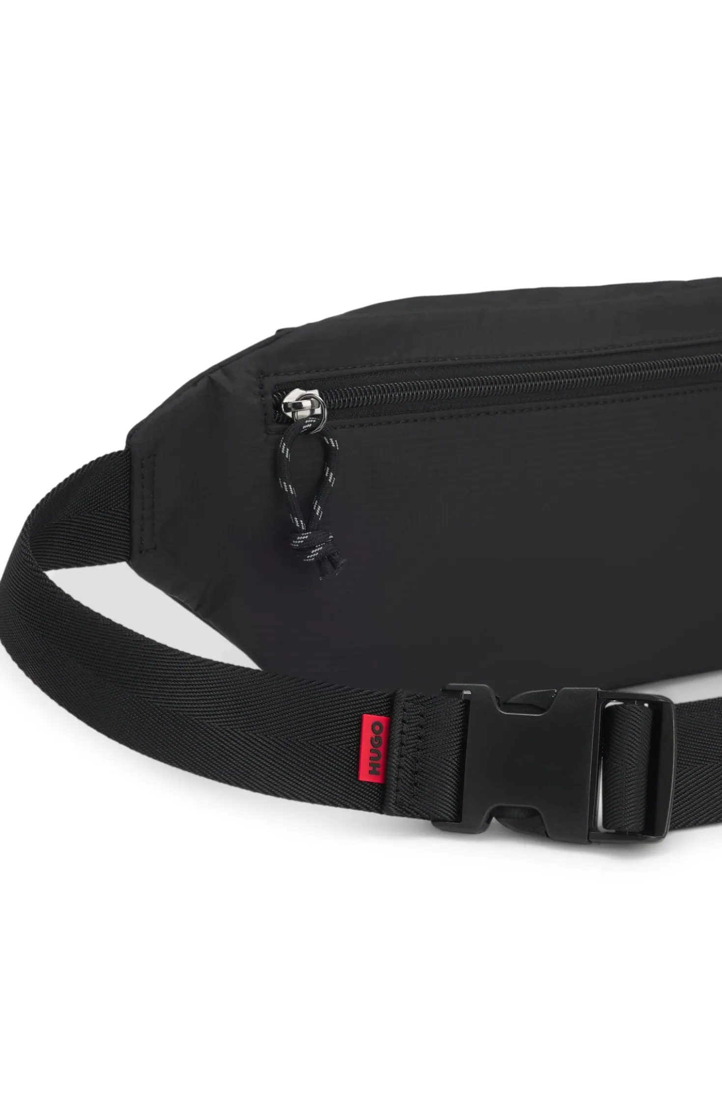 Belt bag with contrast logo detail