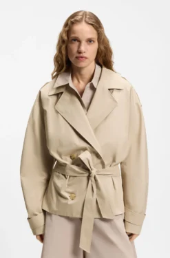Belted short coat in cotton poplin