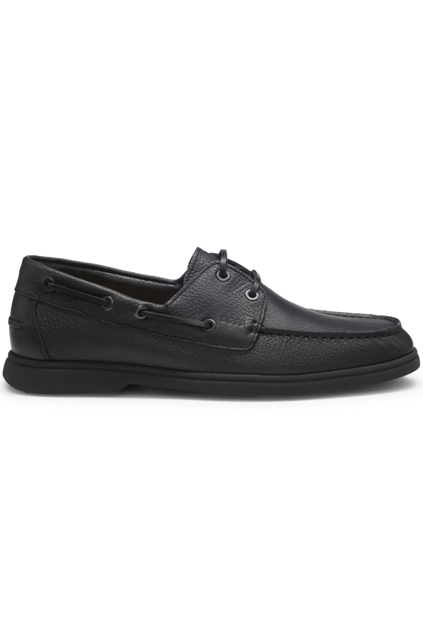 Boat shoes in tumbled leather