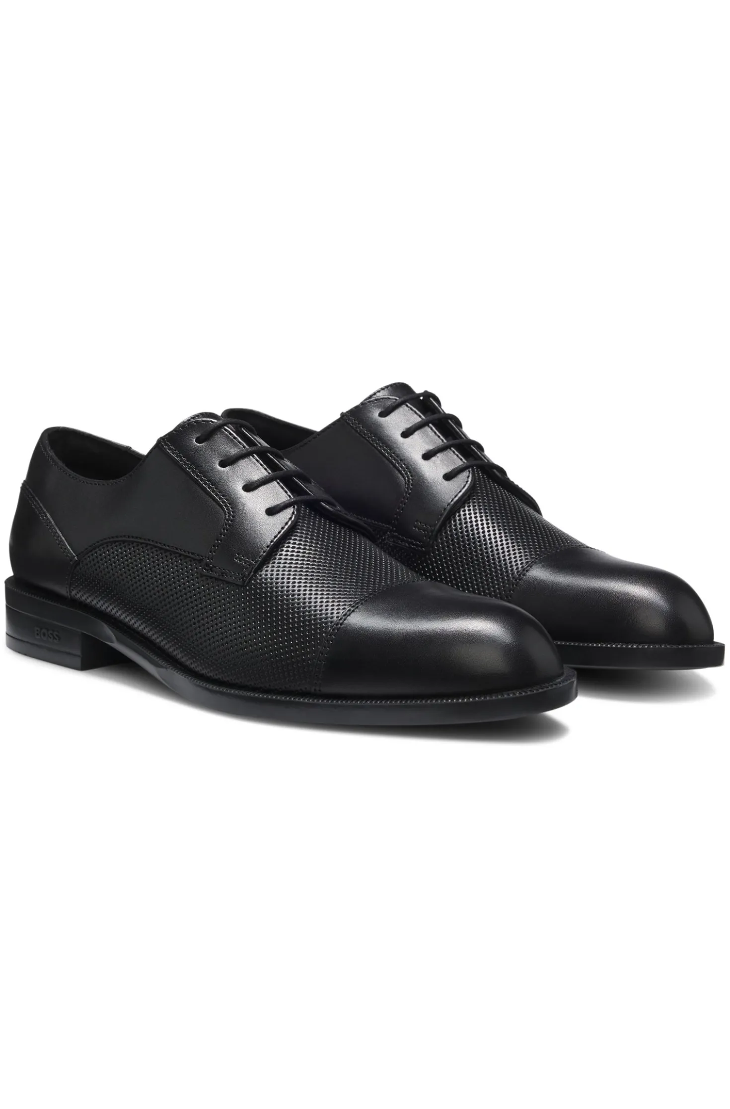 Cap-toe Derby shoes in leather