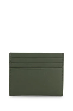 Card holder in textured leather with branding