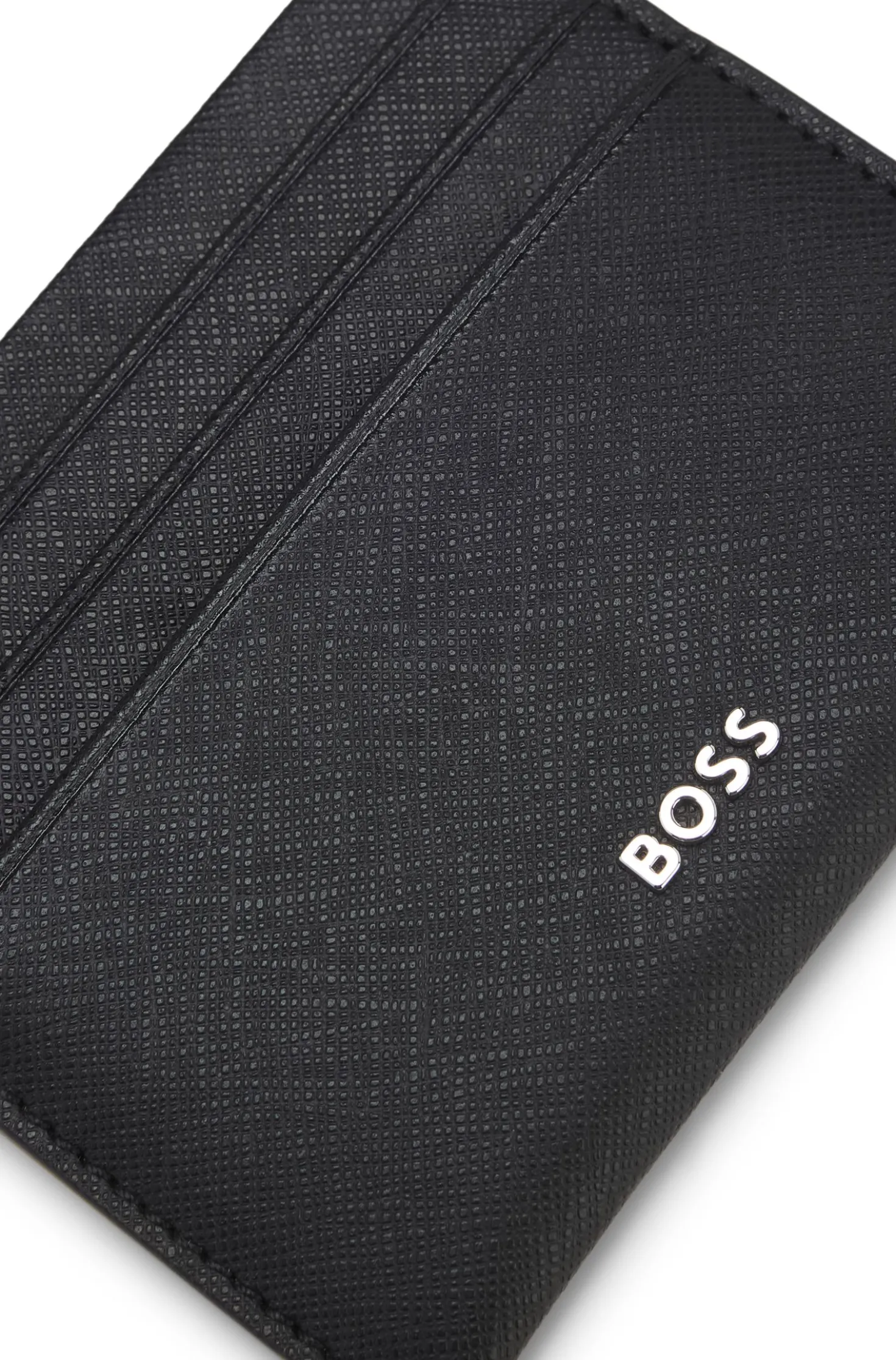 Card holder in textured leather with branding