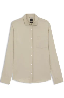 Casual-fit cotton shirt with spread collar