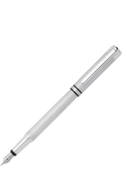 Chrome fountain pen with engraved pattern