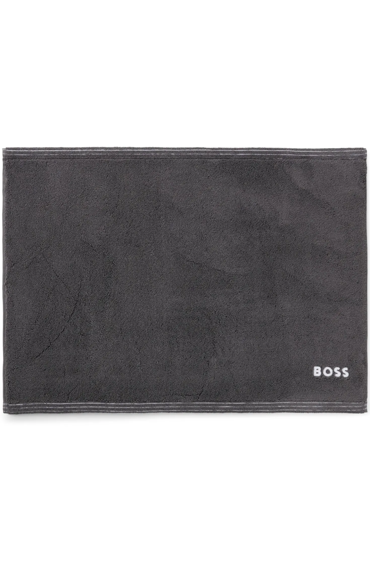 Cotton bath mat with contrast embroidered logo