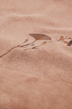 Cotton bath towel with embroidered florals and velvet stripe