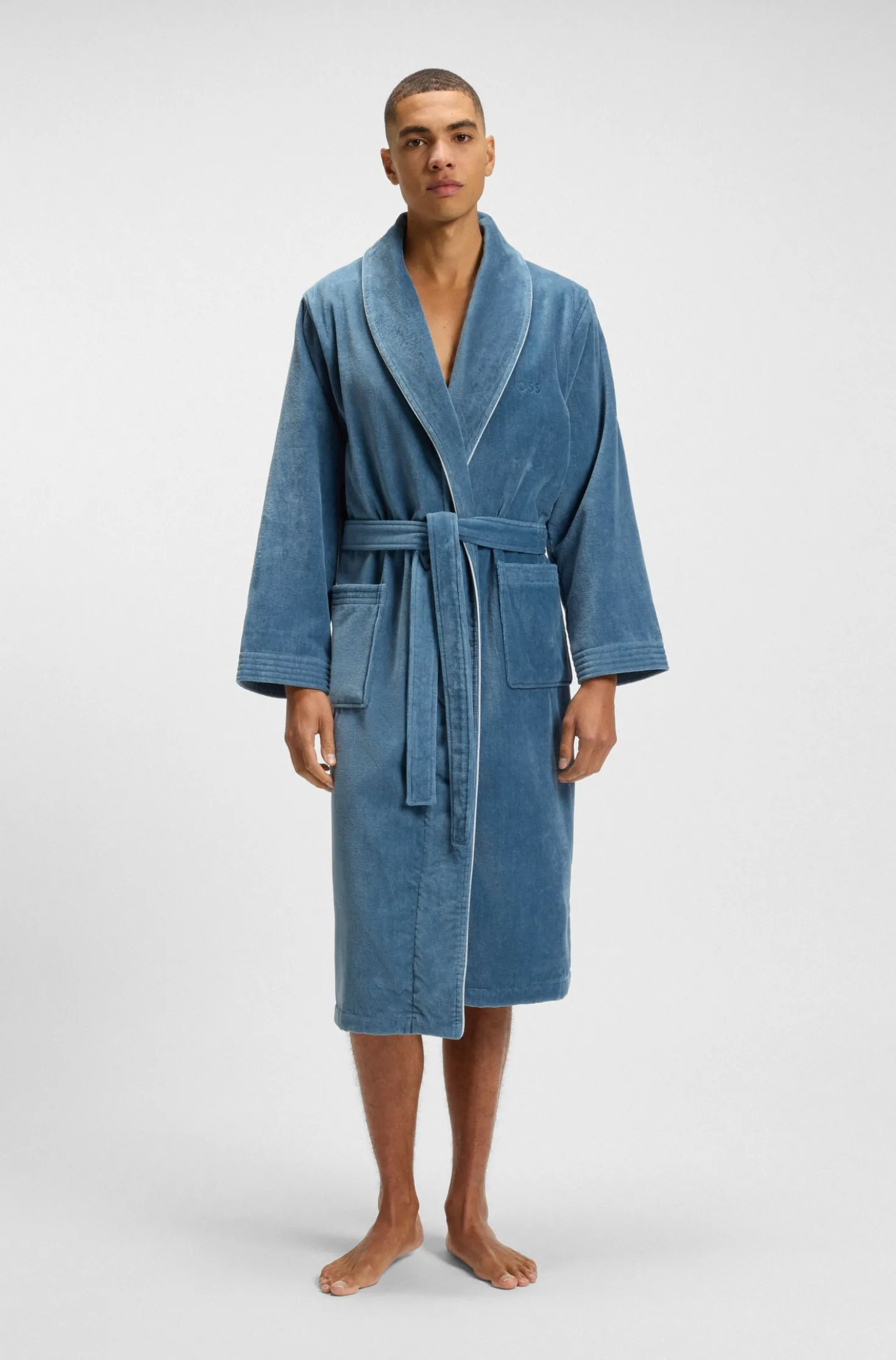 Cotton dressing gown with piping and embroidered branding