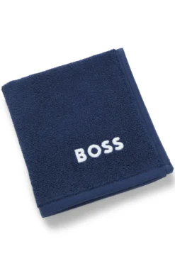 Cotton face cloth with contrast embroidered logo