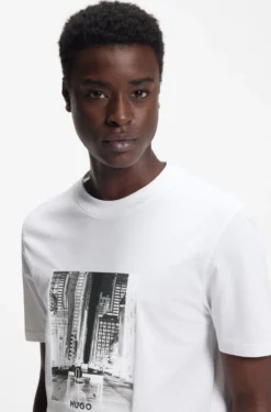 Cotton-jersey T-shirt with printed artwork