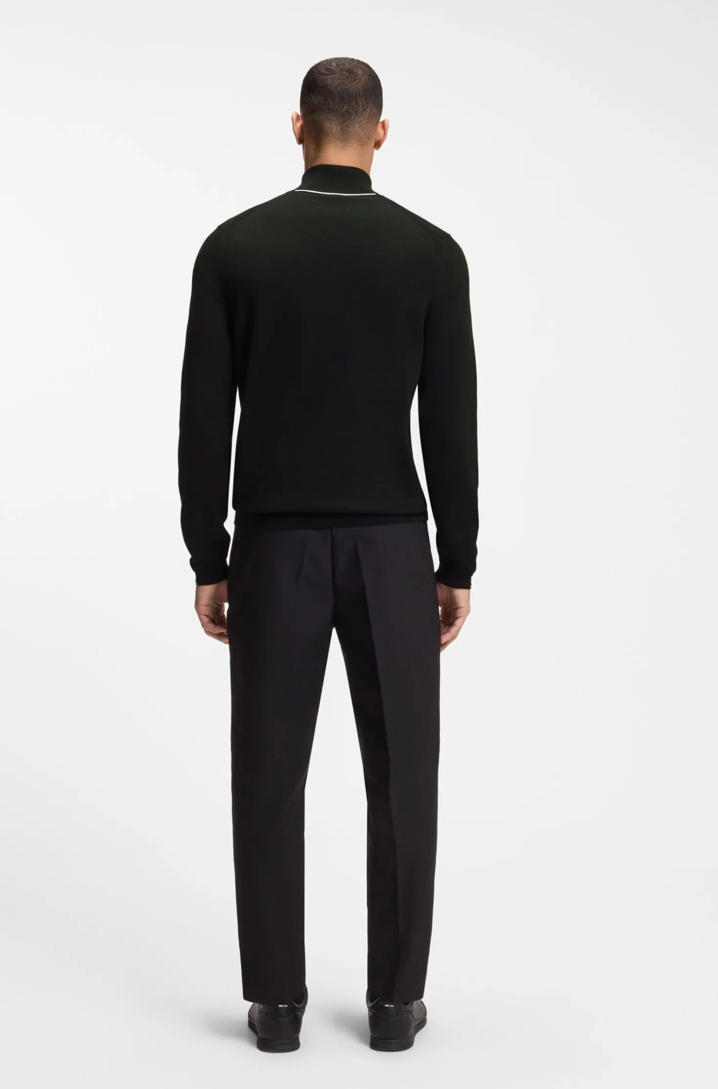 Cotton sweater with quarter zip