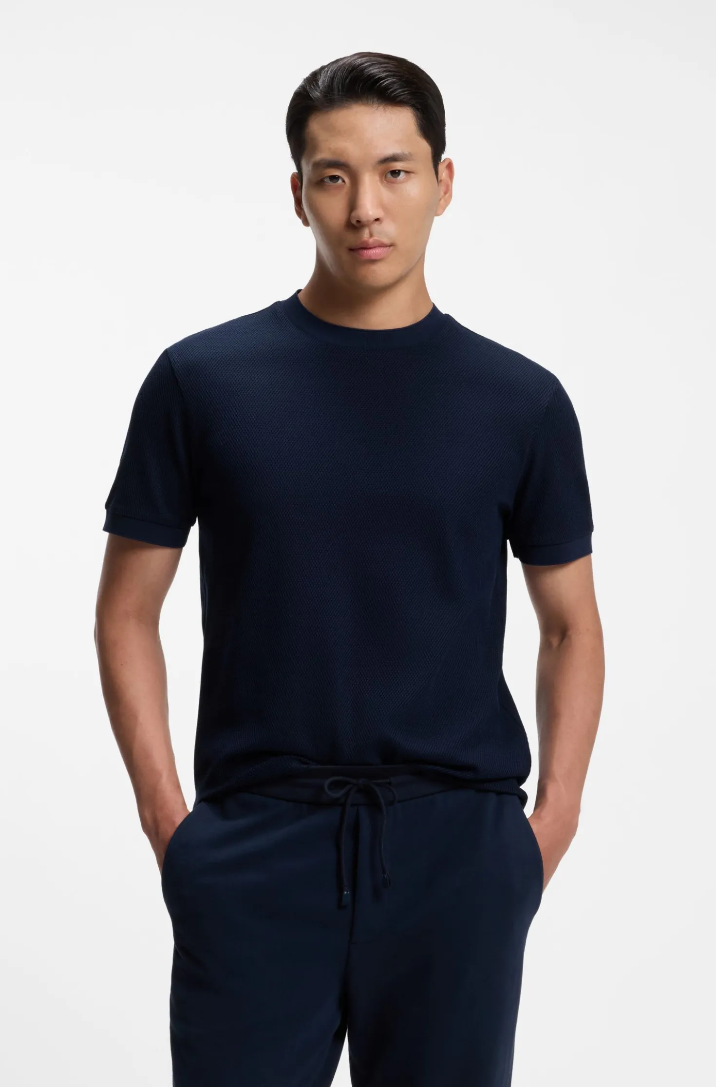 Cotton T-shirt with two-tone piqué structure