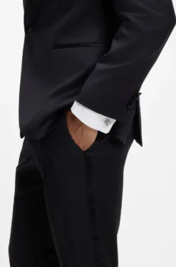 Cufflinks with knot shape