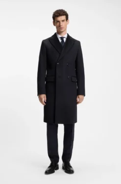 Double-breasted coat in wool and cashmere