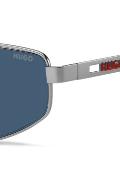 Double-bridge sunglasses with cut-out logo