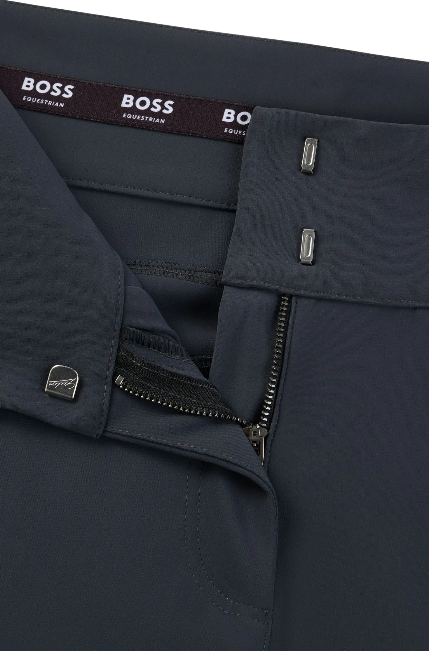 Equestrian high-waisted breeches with knee grip