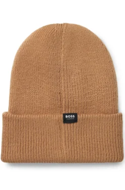 Equestrian ribbed beanie hat with embroidered logo