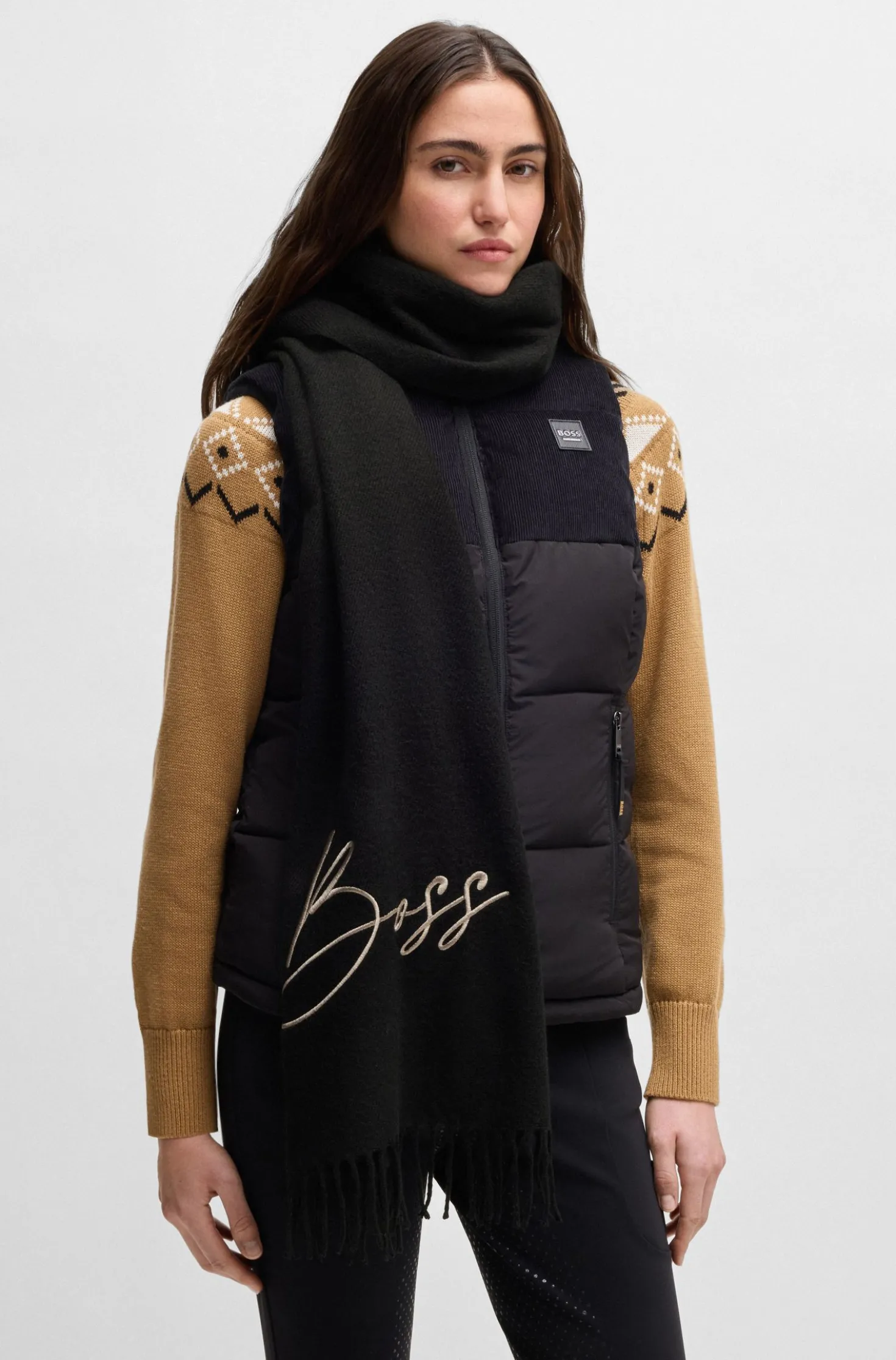 Equestrian scarf with embroidered logo