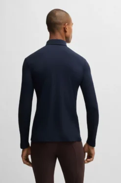 Equestrian training shirt in breathable stretch fabric