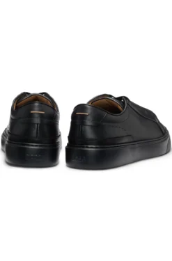 Gary trainers in brushed leather with elastic laces