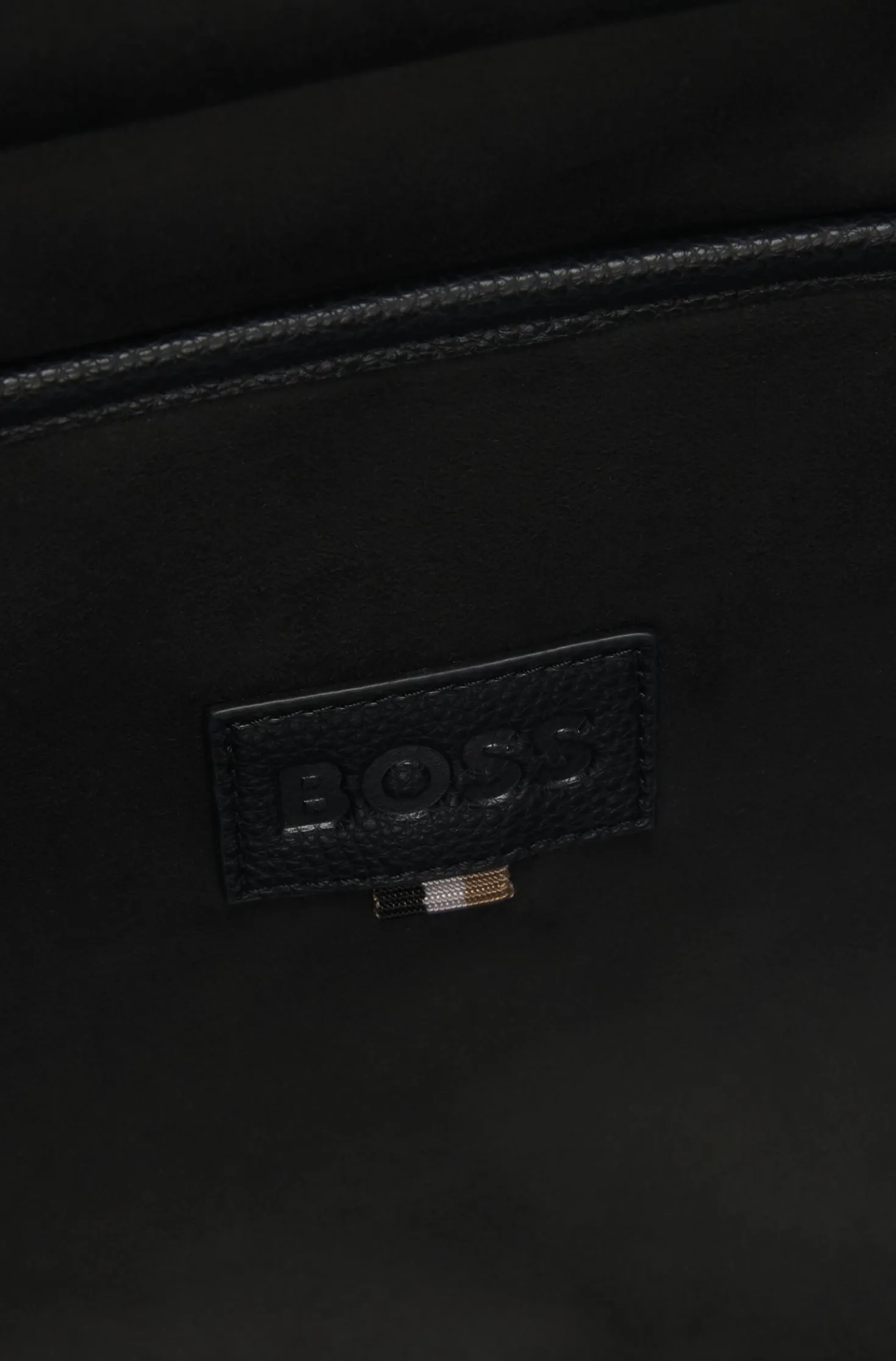 Grained tote bag with Double B monogram