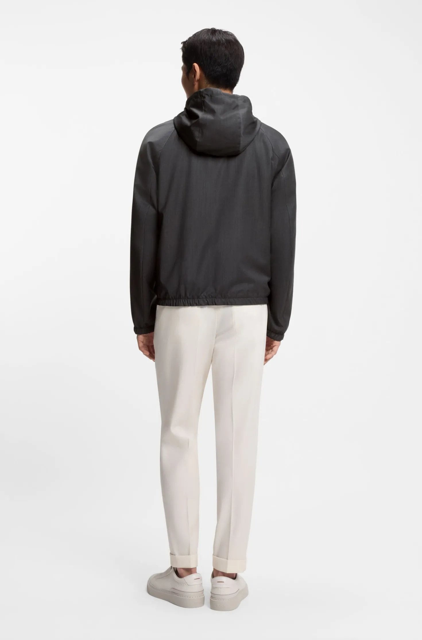 Hooded windbreaker in virgin wool