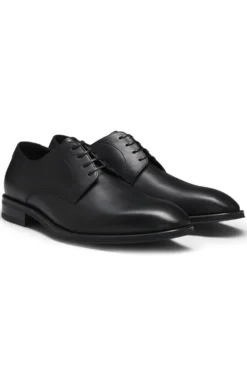 Italian-made Derby shoes in leather