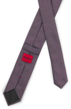 Jacquard-patterned tie in silk