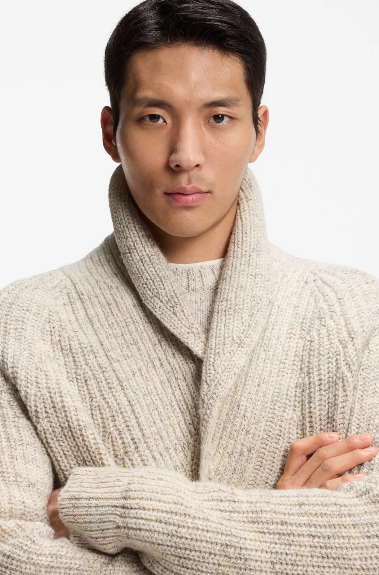 Knitted cardigan in cashmere and wool