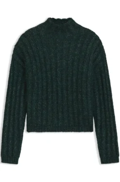 Knitted sweater with ribbed structure