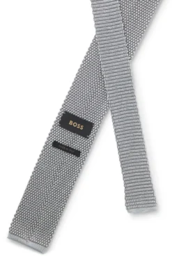Knitted tie in silk