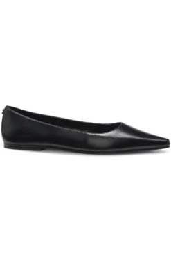 Leather ballerina pumps with pointed toe