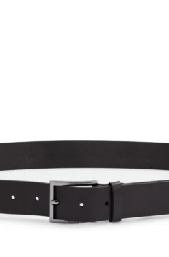 Leather belt with engraved-logo buckle