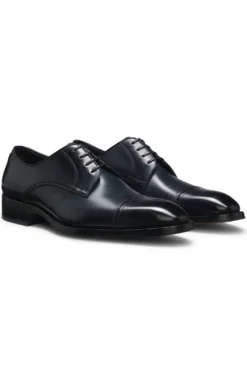 Leather Derby shoes with brogue details