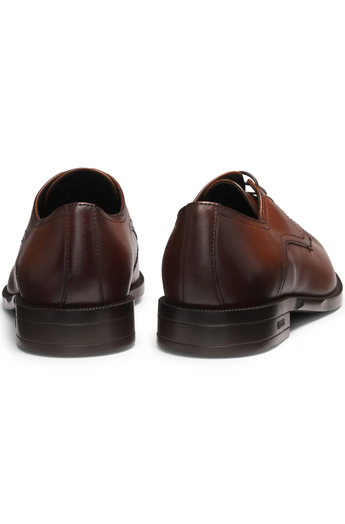 Leather Derby shoes with stitching details