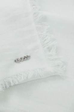Lightweight wool scarf with fringed trims