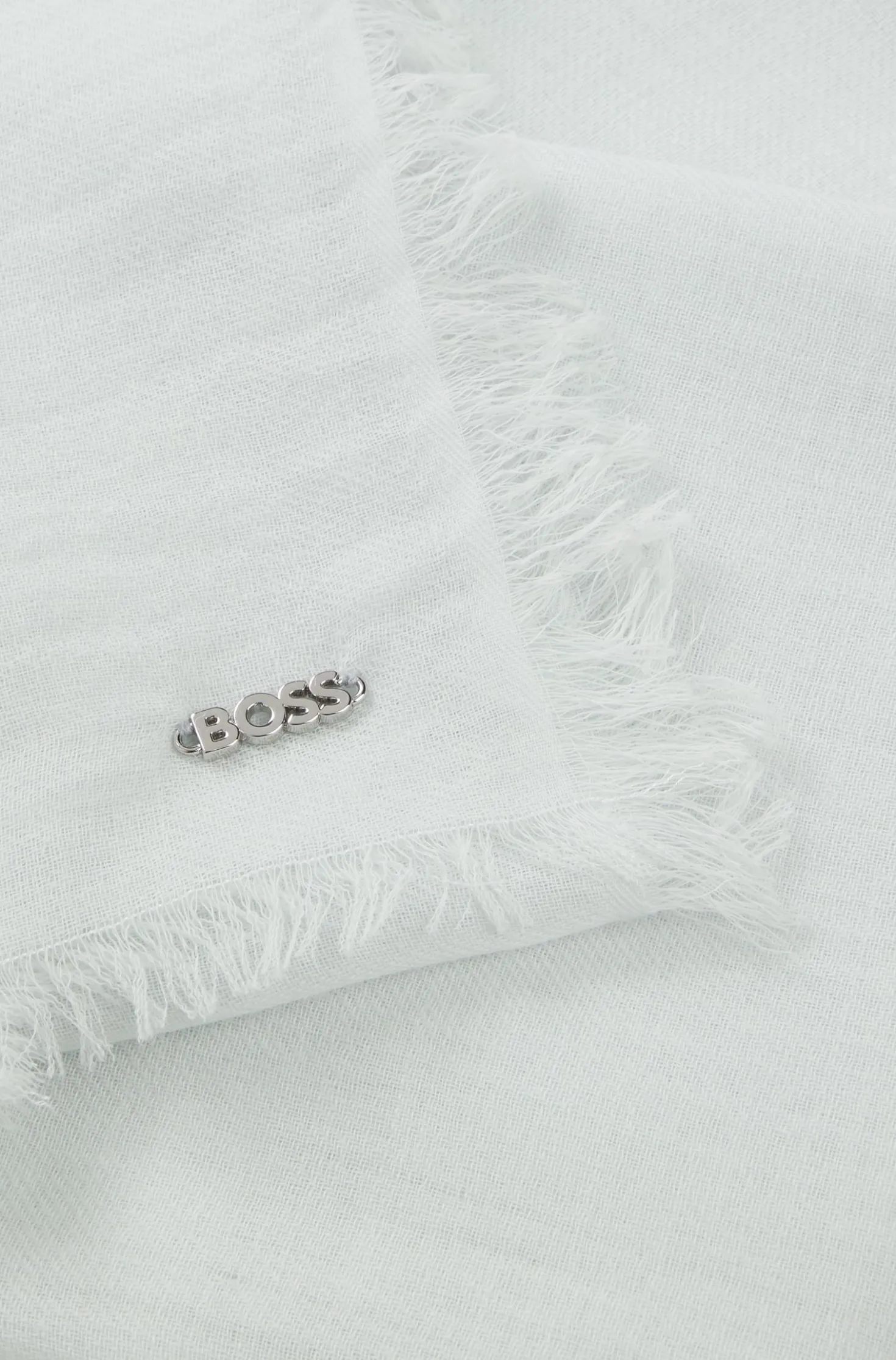 Lightweight wool scarf with fringed trims