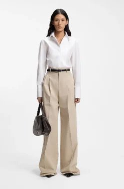 Long-sleeved shirt in cotton with pleating detail